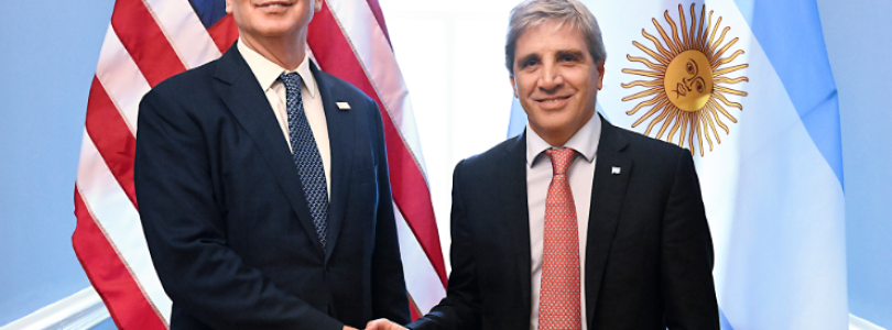 Bessent adelantó que la ayuda alcanzaría a los US$40.0000 millones y dijo que EE.UU. volvió a comprar pesos