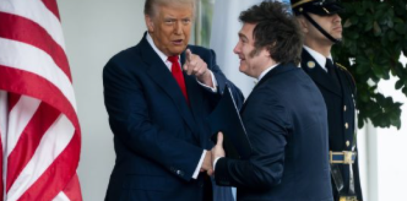 Trump felicitó a Milei por el triunfo en las elecciones: “El pueblo justificó nuestra confianza en él”