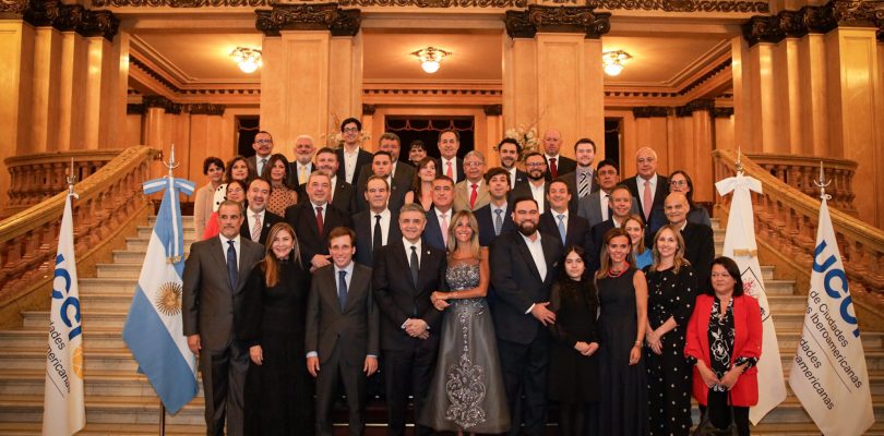 La Ciudad de Buenos Aires marcó el rumbo urbano de Iberoamérica desde el Teatro Colón