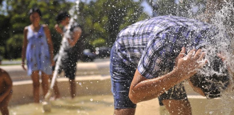 Ola de calor extremo: la Ciudad activó un operativo especial con refugios climáticos y refuerzo sanitario