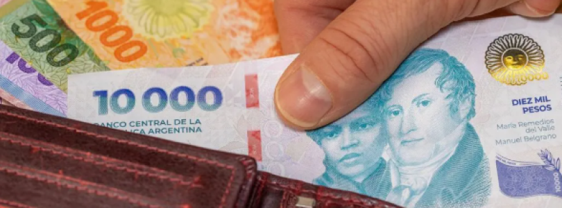 Los salarios de los trabajadores formales crecieron 2,5% en enero, pero volvieron a perder contra la inflación