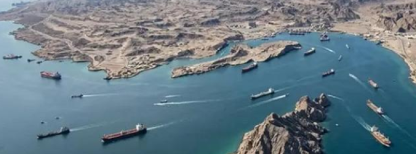 Irán atacó buques en el estrecho de Ormuz: cómo reaccionó el precio del petróleo