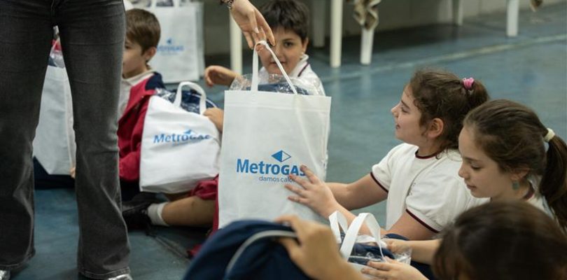 Qué es el programa educativo «Hogar Cálido Hogar» dirigido a estudiantes de colegios primarios