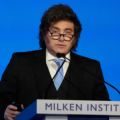 Desde el Tango 01, Milei anunció que enviará al Congreso un proyecto de ley para crear un “súper RIGI”