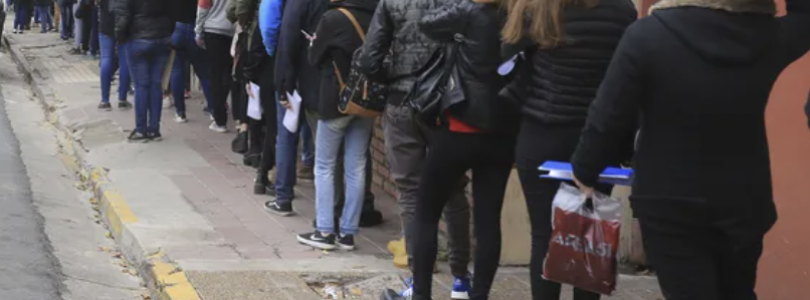 A cuántos argentinos alcanzó la desocupación en el primer trimestre
