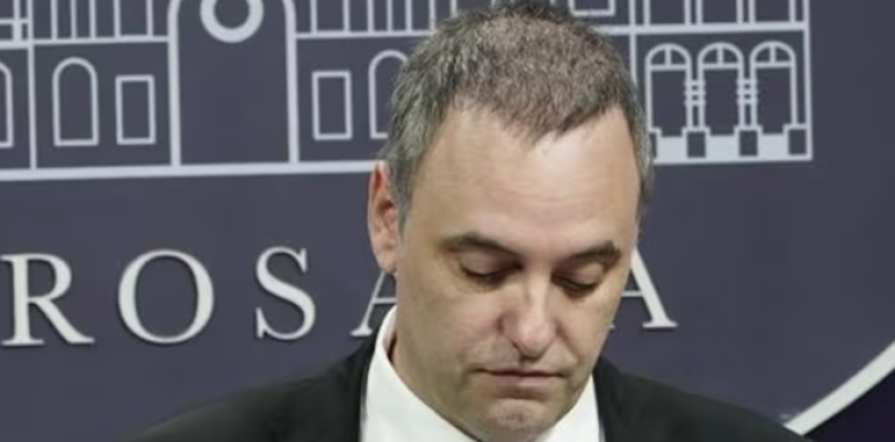 Manuel Adorni presentó la renuncia y deja el Gobierno
