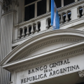 El Banco Central renovó sus préstamos con bancos internacionales por US$6000 millones hasta 2028