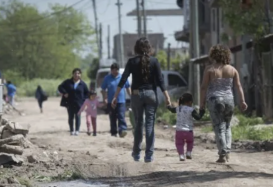 Indec: cuánto necesitó una familia en junio para no caer en la pobreza