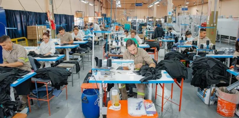 La oposición advirtió que el Gobierno busca una «economía peruanizada»: duras críticas a la apertura de importaciones