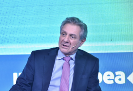 El Gobierno aseguró que comprará otros US$10.000 millones antes de las elecciones