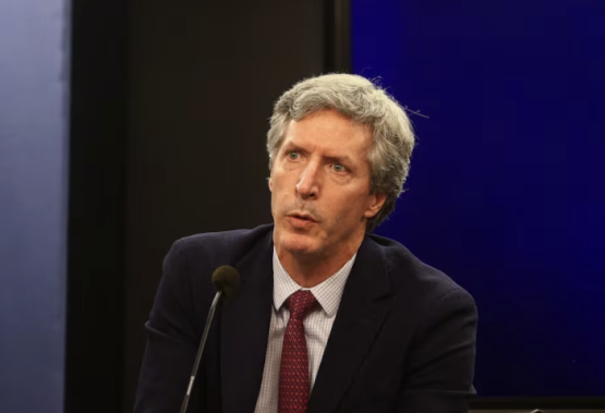 “No esperamos un boom de préstamos en dólares”, admitió el presidente del BCRA, Santiago Bausili
