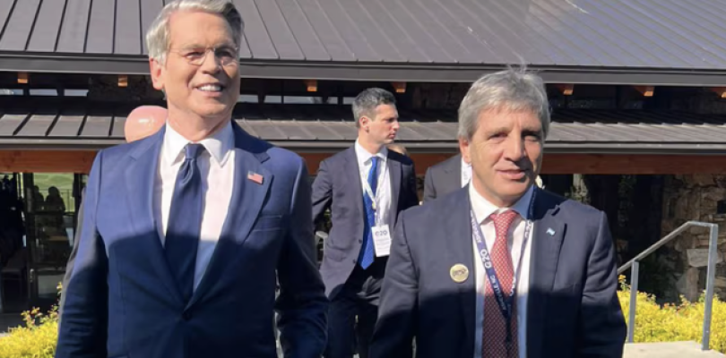 Caputo habló de una reunión “buenísima” con Bessent y del “optimismo” en EE.UU. por Argentina: qué dijo de la morosidad