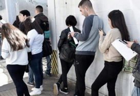 El empleo formal acumula catorce meses de caída: ¿qué nivel alcanzó el salario mínimo?